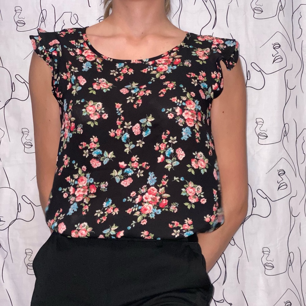 Forever 21 Floral Blouse